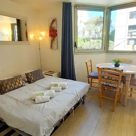 Les Felibriges Apartment